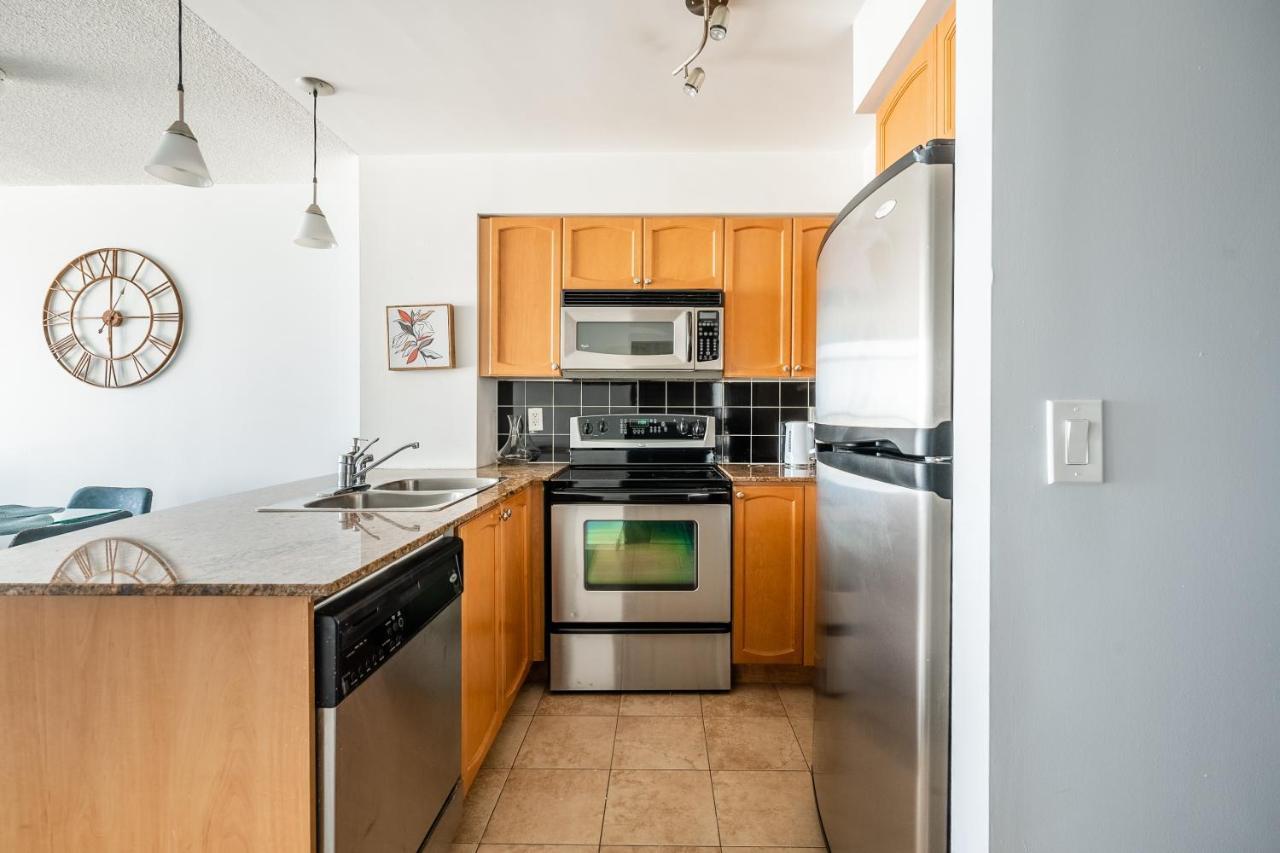 Globalstay Yonge St Condos 토론토 외부 사진