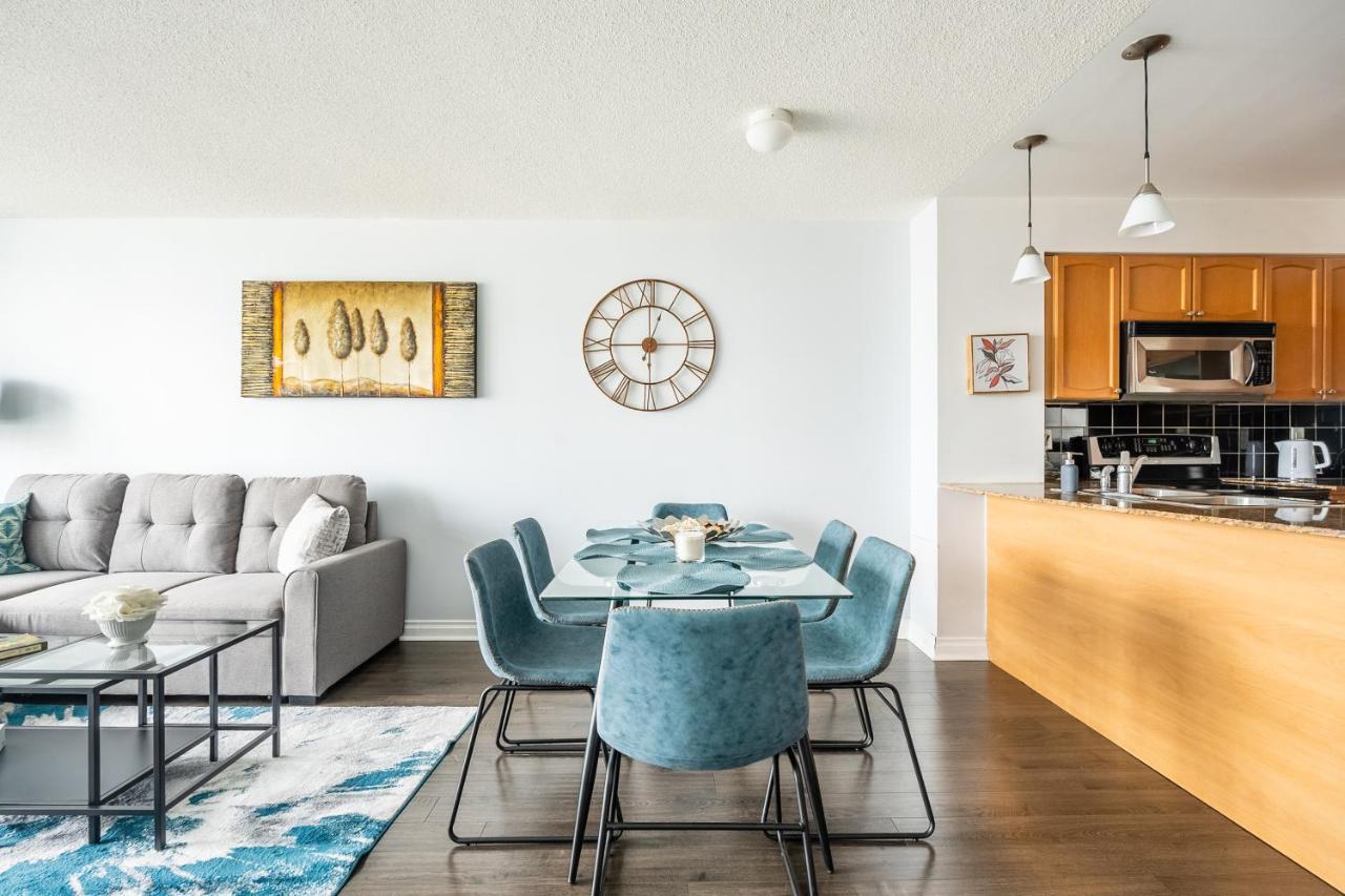 Globalstay Yonge St Condos 토론토 외부 사진