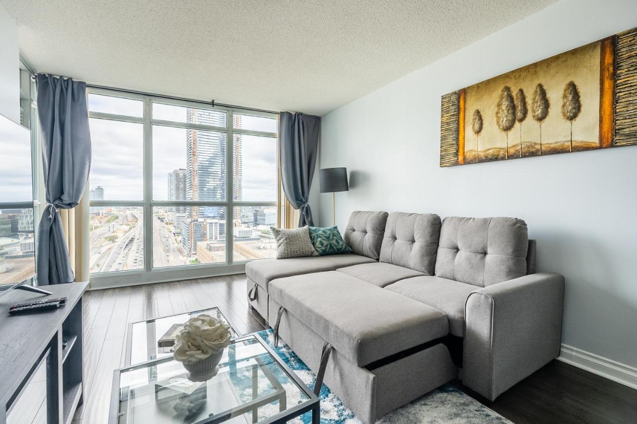 Globalstay Yonge St Condos 토론토 외부 사진