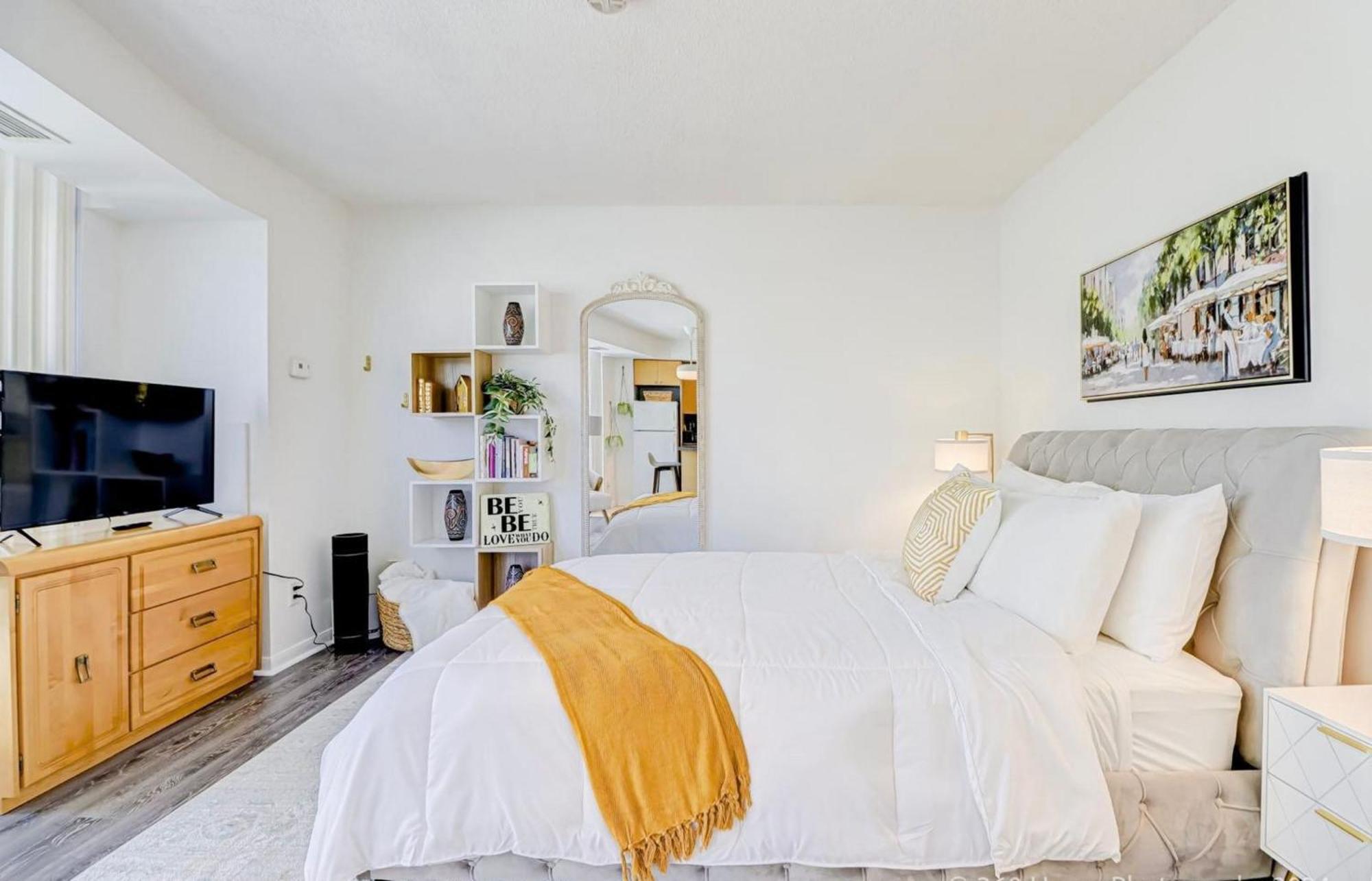 Globalstay Yonge St Condos 토론토 외부 사진