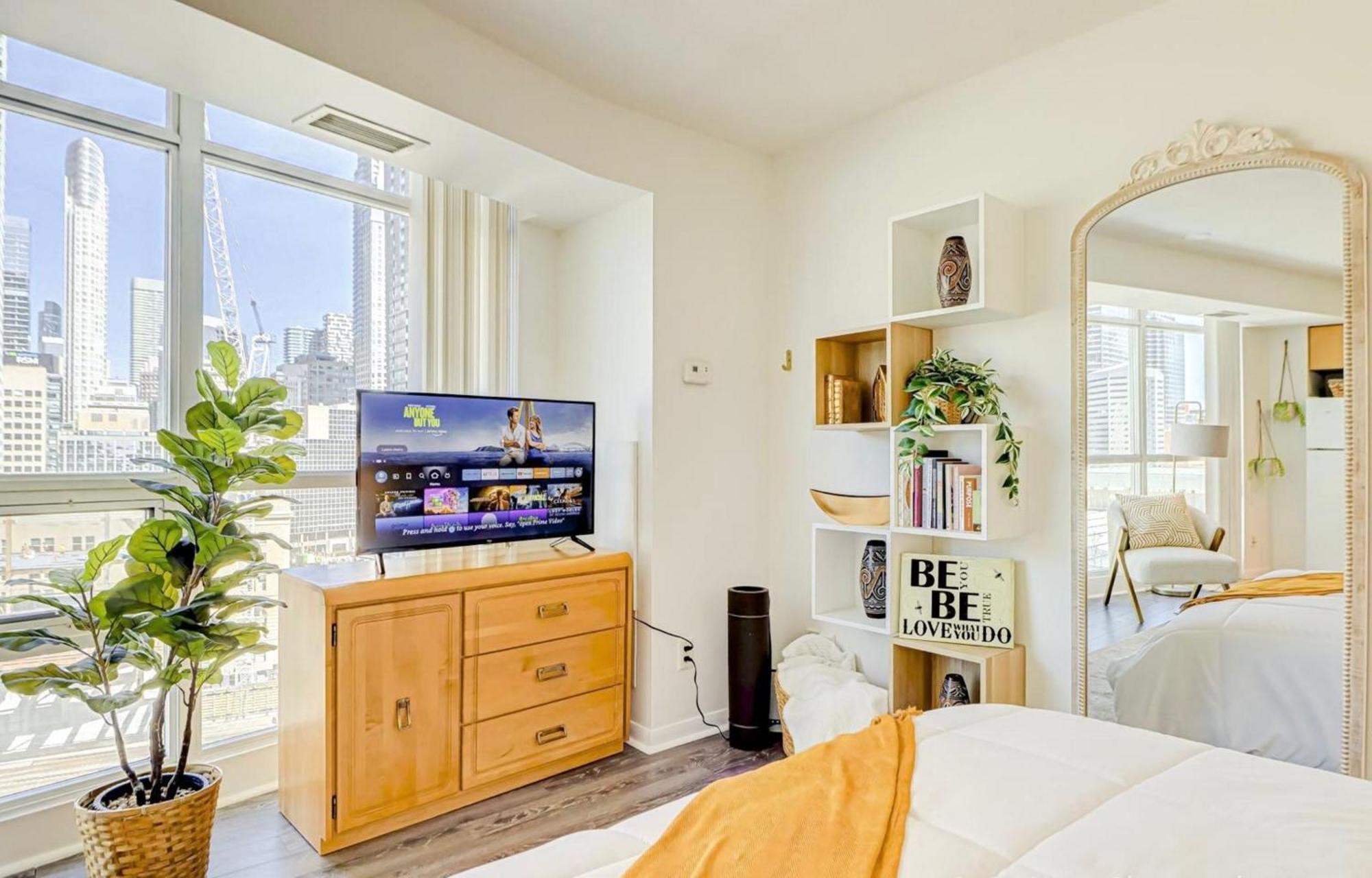 Globalstay Yonge St Condos 토론토 외부 사진