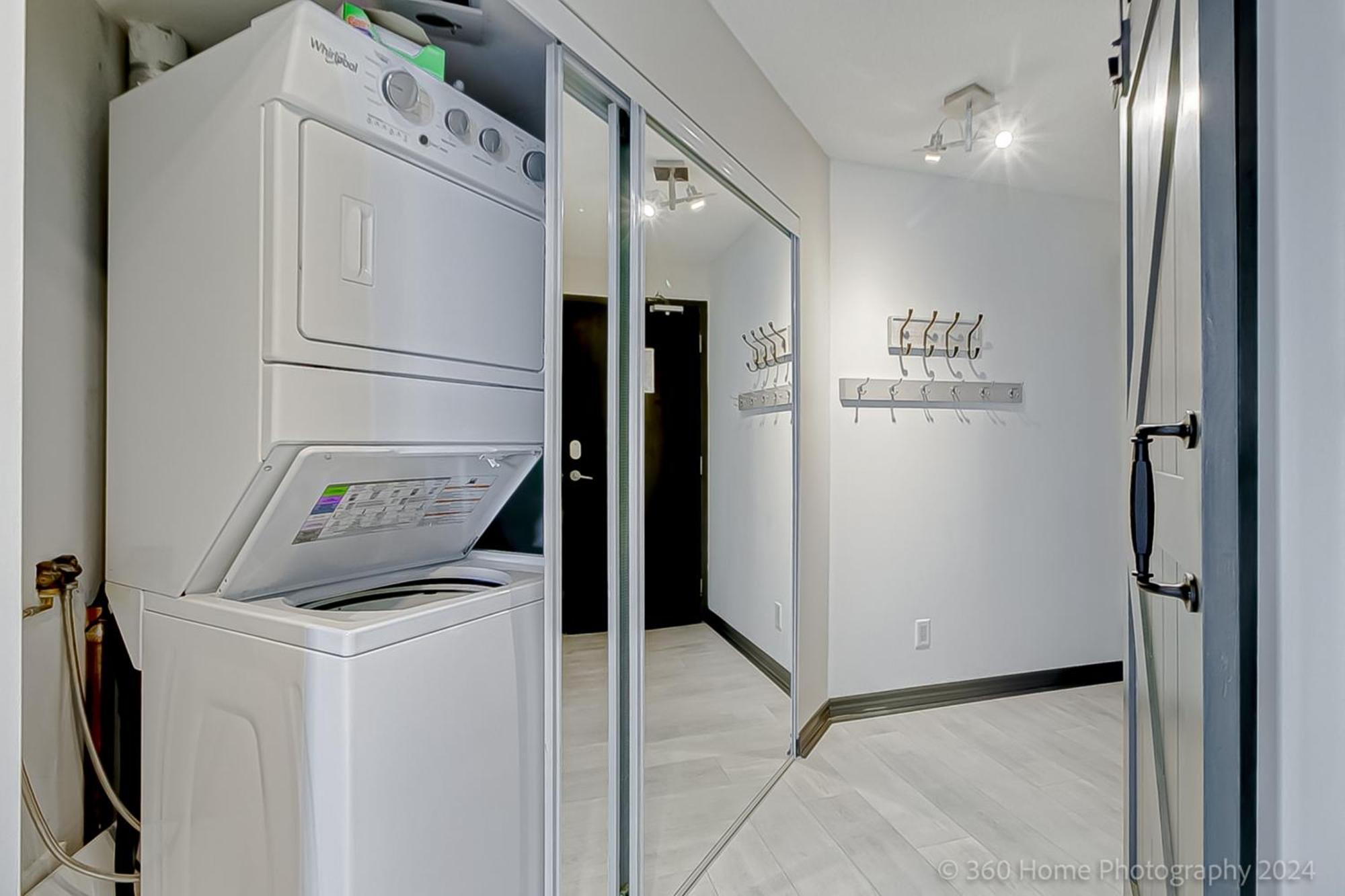 Globalstay Yonge St Condos 토론토 외부 사진