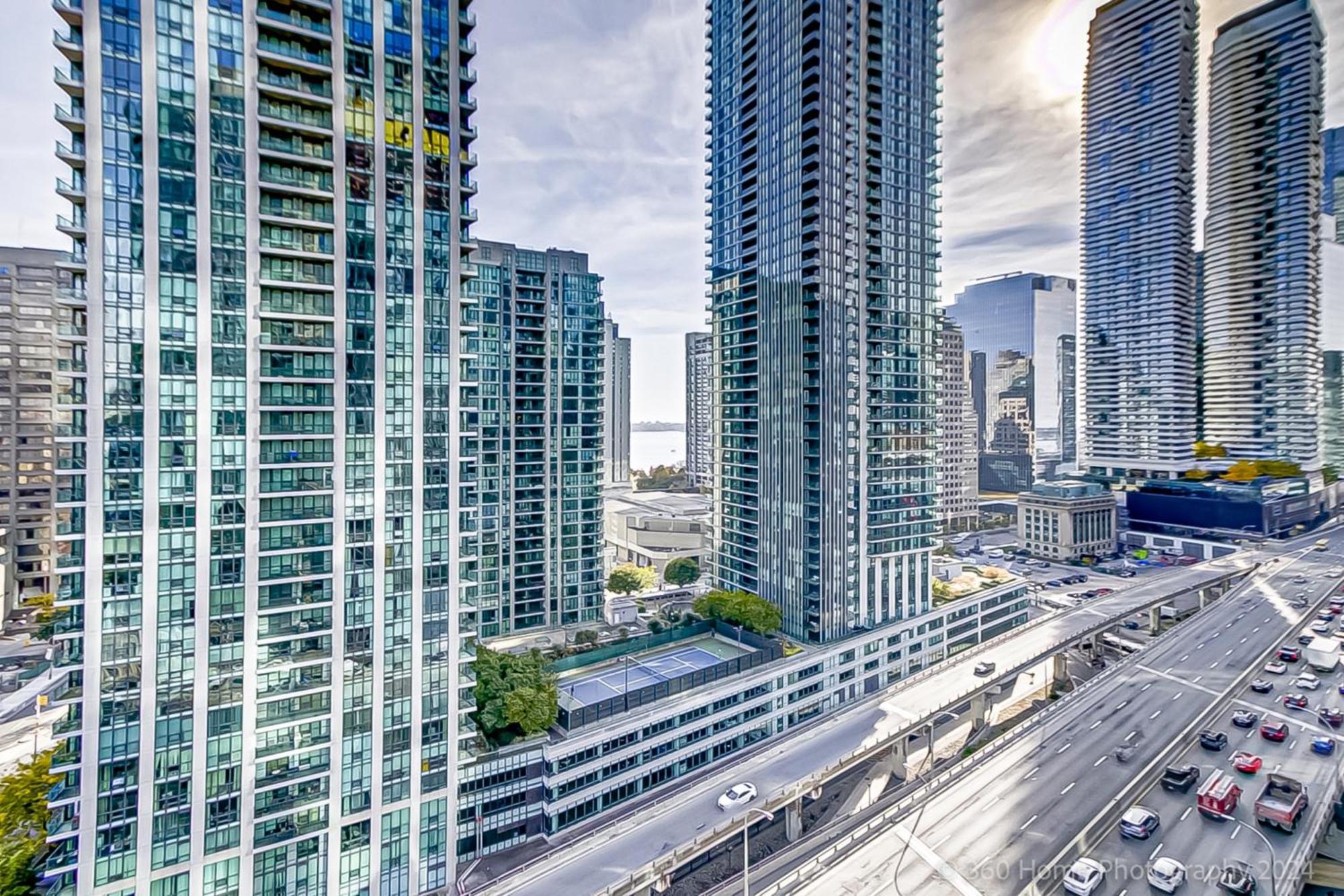Globalstay Yonge St Condos 토론토 외부 사진